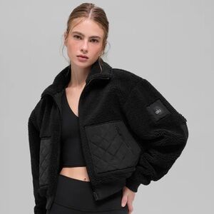 ALO YOGA Sherpa Edge Bomber